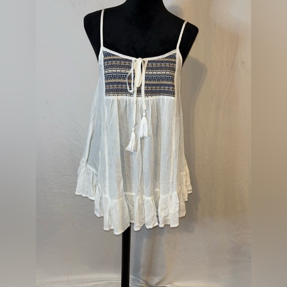 NWT Entro White Camisole with Navy Accents - Picture 1 of 5